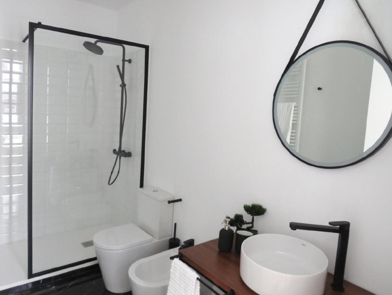 Apartamentos Armanya 3 Lugo Exteriör bild